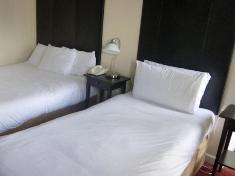 Queens Hotel Ennis